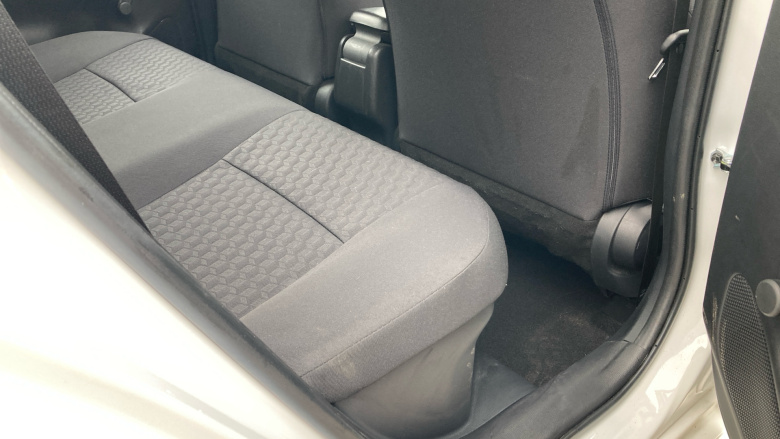 Toyota Yaris 1.5 Hybrid Icon 5dr CVT Hybrid Hatchback